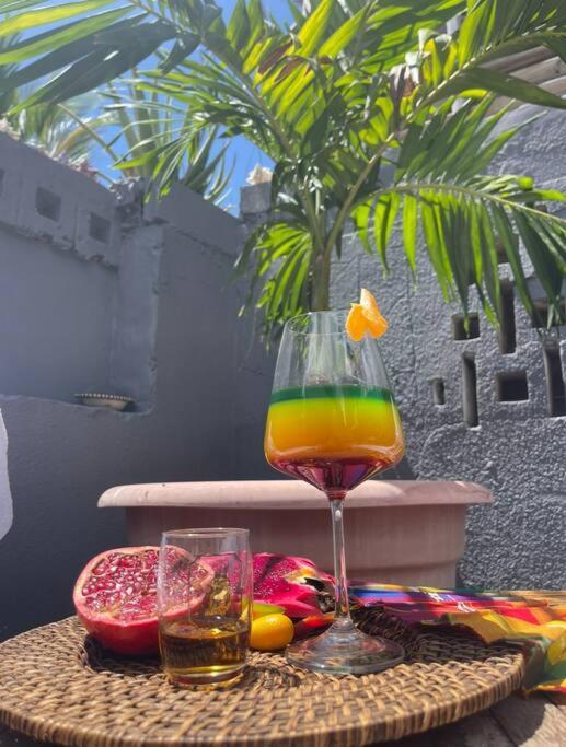 Maison Marouka Sur La Plage Du Diamant Le Diamant Exterior foto